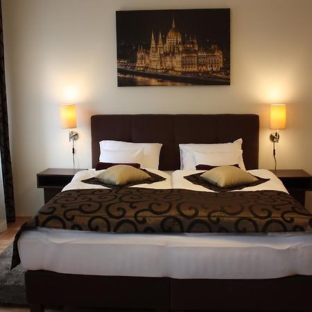 Opus Prime Apartment Budapest Extérieur photo