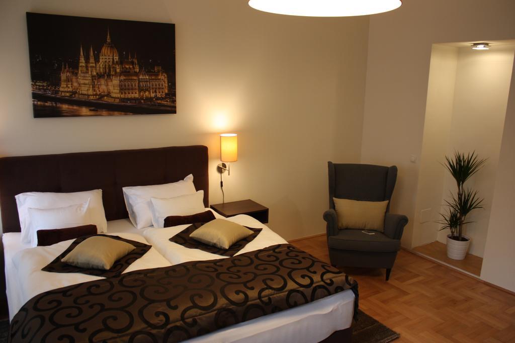Opus Prime Apartment Budapest Extérieur photo