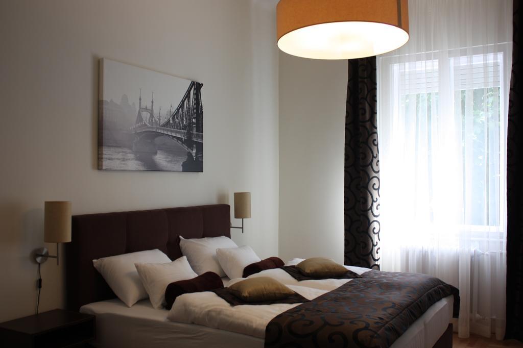 Opus Prime Apartment Budapest Extérieur photo